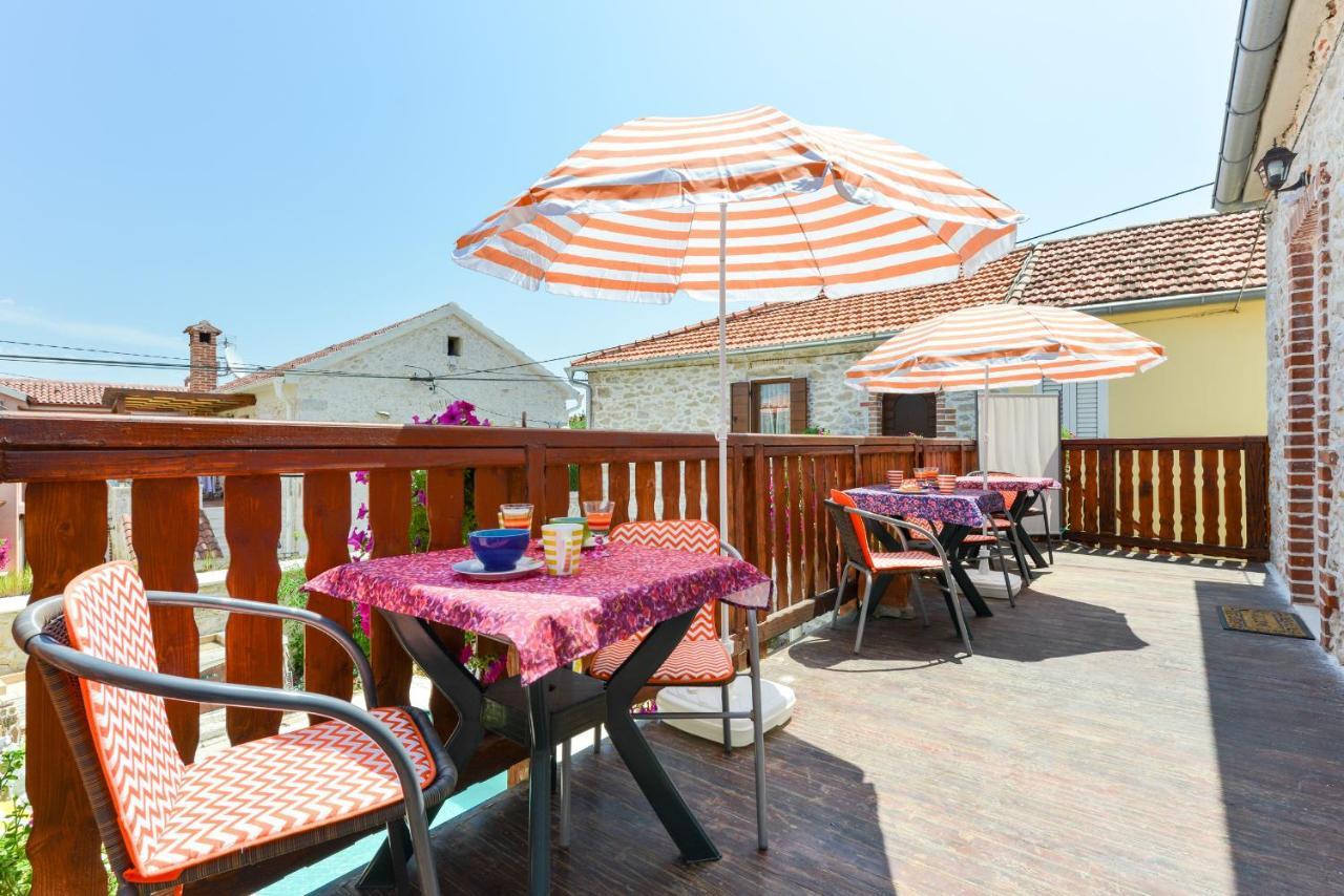 Studios Villa Romantica Zadar Exterior photo