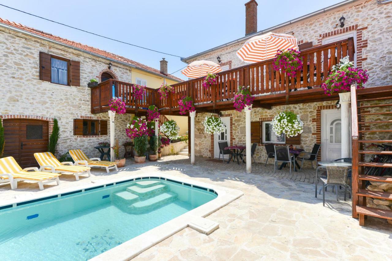 Studios Villa Romantica Zadar Exterior photo