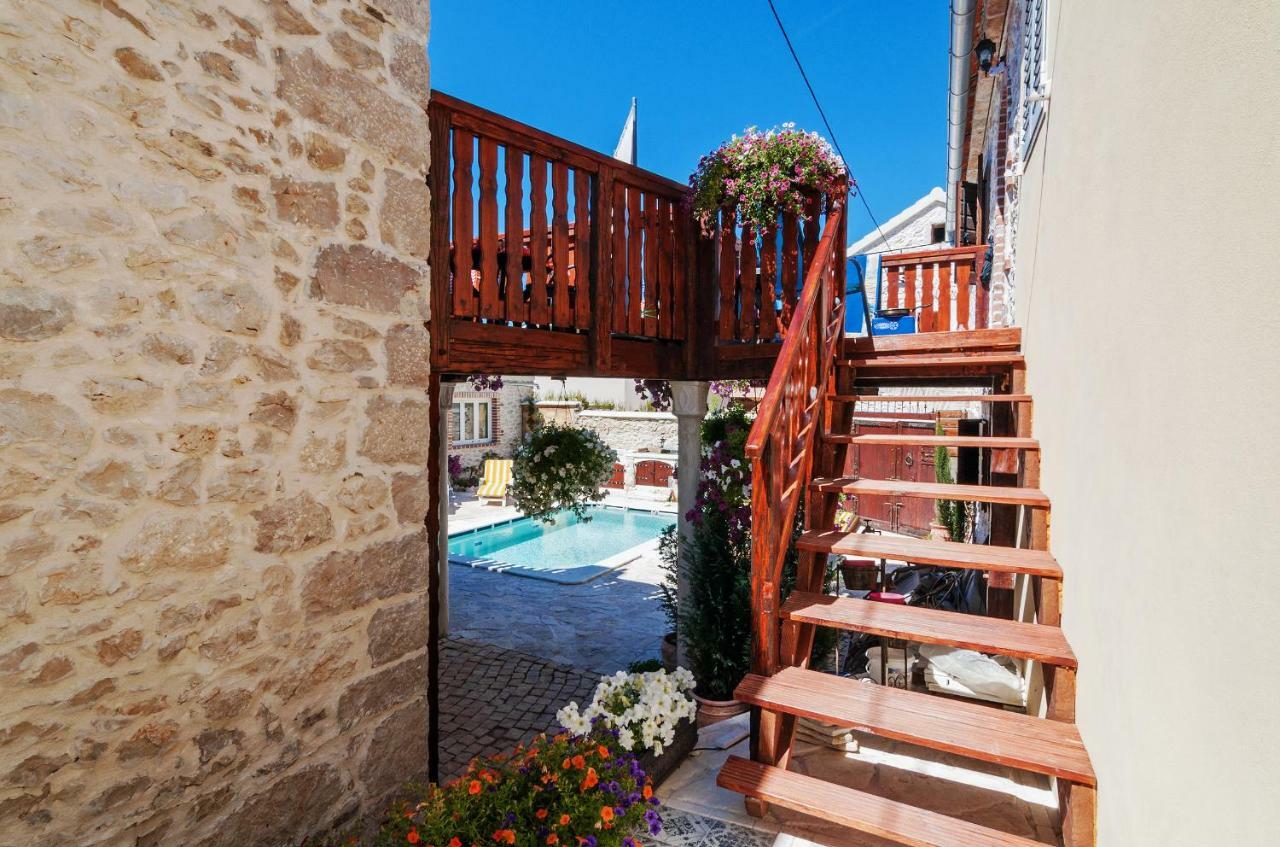 Studios Villa Romantica Zadar Exterior photo